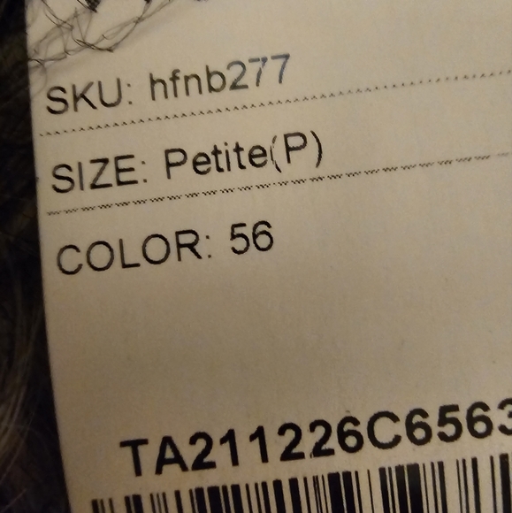 WigsSIS Lacefront (invisible hairline)Petite/color 56/Med. Blond/ heat friendly - Picture 5 of 5